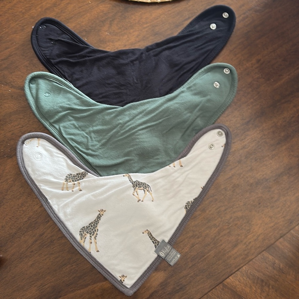 Kyte baby bibs 3